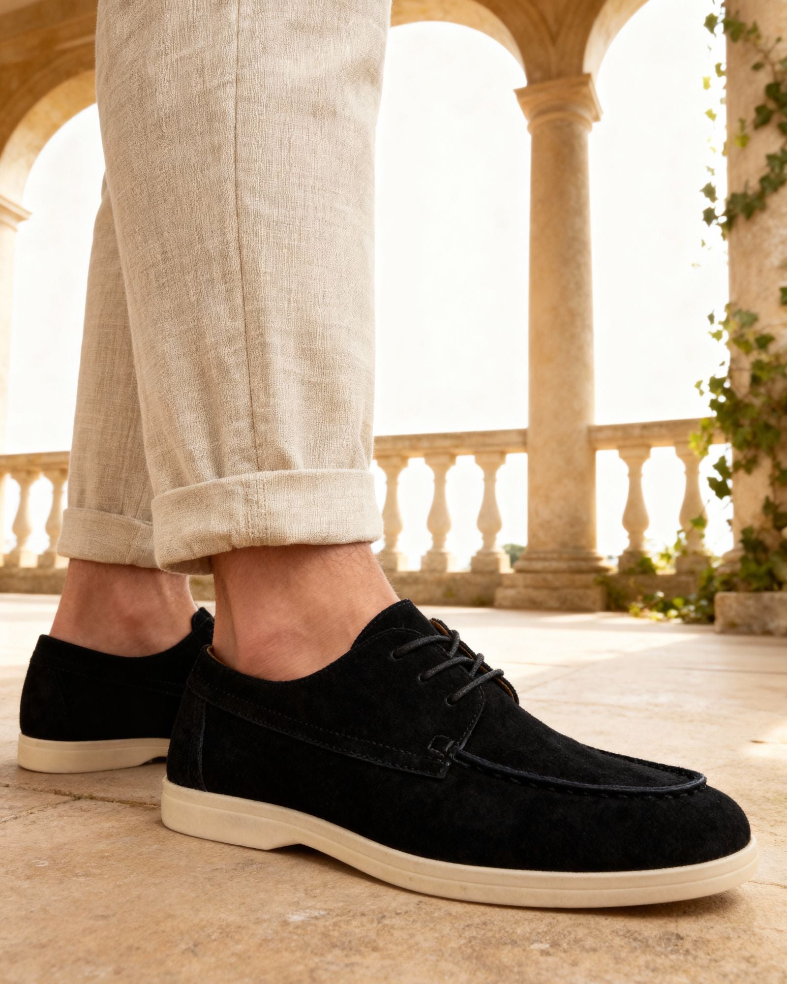 Premium-Schnürschuhe aus Wildleder